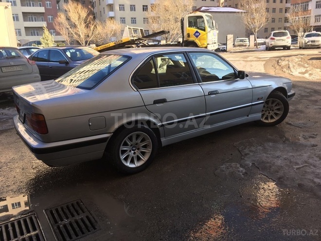 BMW 520 1994, 272,532 km - 2.0 l - Bakı