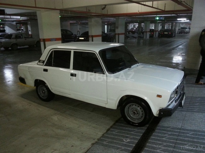 LADA (VAZ) 2107 1983, 200,000 km - 1.3 l - Bakı