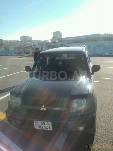 Mitsubishi Pajero io 2001, 301,000 km - 1.8 л - Sumqayıt