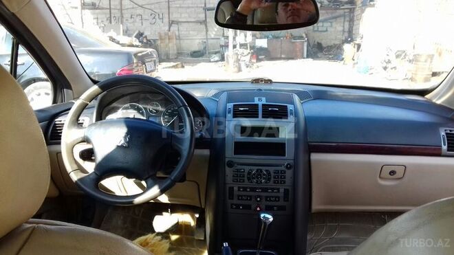 Peugeot 407 2005, 187,000 km - 2.0 л - Yevlax