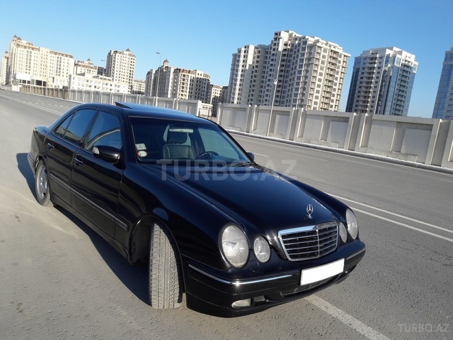 Mercedes E 240 2000, 240,000 km - 2.4 l - Bakı