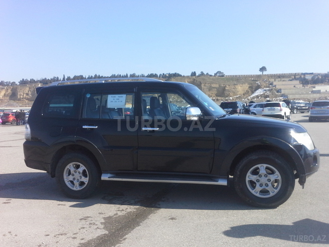 Mitsubishi Pajero 2008, 150,000 km - 3.0 l - Bakı