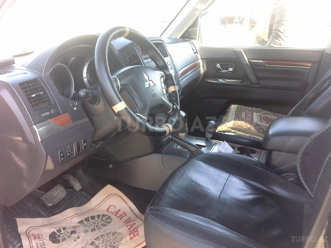 Mitsubishi Pajero 2008, 150,000 km - 3.0 l - Bakı