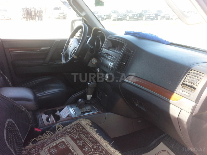 Mitsubishi Pajero 2008, 150,000 km - 3.0 l - Bakı
