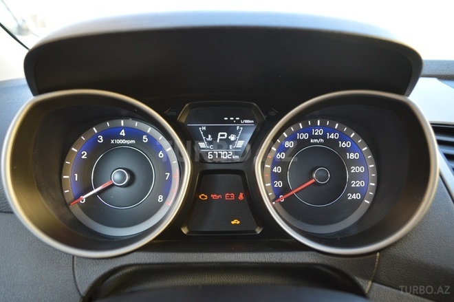 Hyundai Elantra 2014, 67,702 km - 1.8 l - Bakı