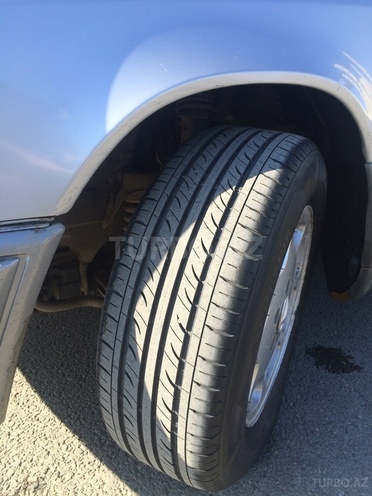 Mercedes E 220 1994, 283,000 km - 2.2 l - Bakı