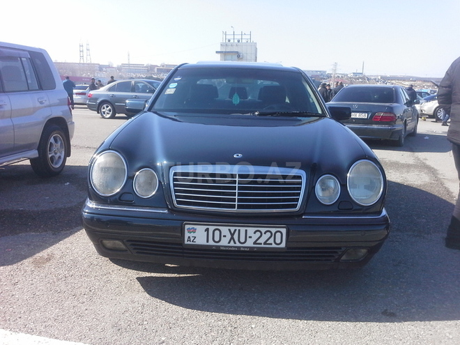 Mercedes E 320 1998, 283,000 km - 3.2 л - Bakı