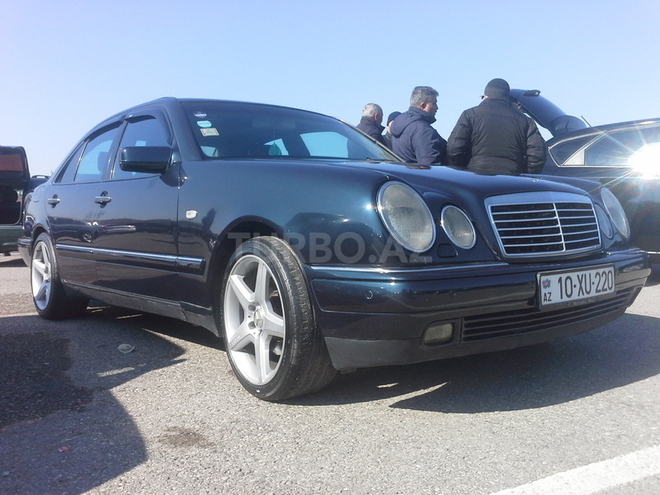 Mercedes E 320 1998, 283,000 km - 3.2 л - Bakı