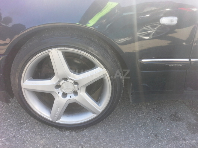 Mercedes E 320 1998, 283,000 km - 3.2 л - Bakı