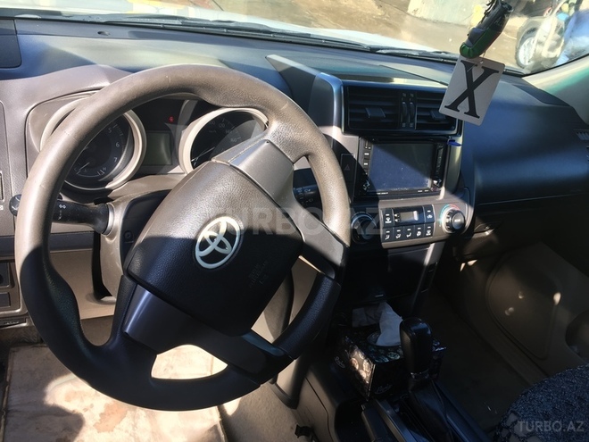 Toyota Prado 2010, 145,000 km - 2.7 л - Bakı