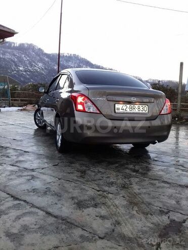 Nissan Sunny 2013, 104,000 km - 1.5 l - Lənkəran