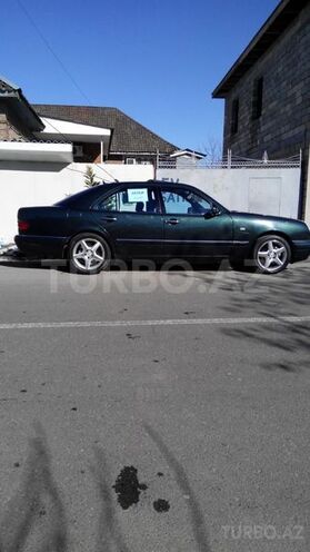 Mercedes E 230 1996, 241,987 km - 2.3 l - Lənkəran