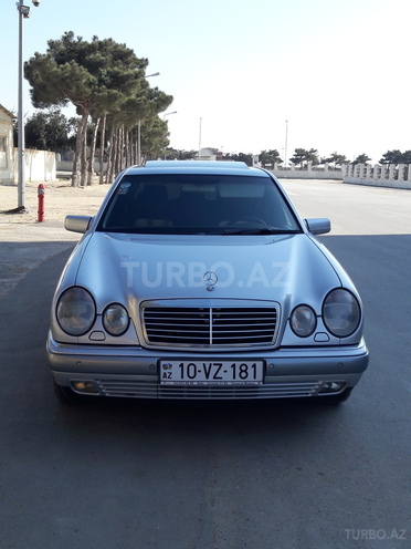 Mercedes E 240 1998, 192,500 km - 0.3 l - Bakı