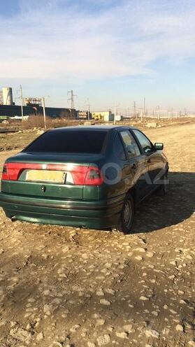 Volkswagen Polo 1995, 210,500 km - 1.6 л - Sumqayıt