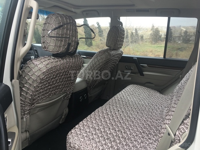 Mitsubishi Pajero 2007, 68,000 km - 3.0 l - Bakı