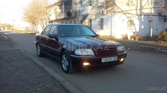 Mercedes C 240 1998, 196,000 km - 2.4 l - Gəncə