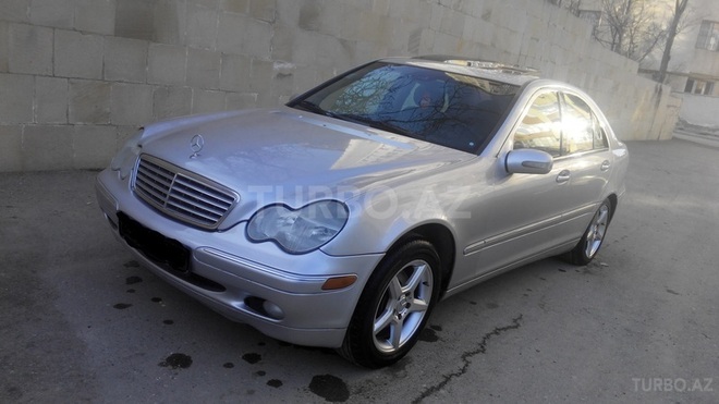 Mercedes C 240 2002, 330,000 km - 2.4 l - Bakı