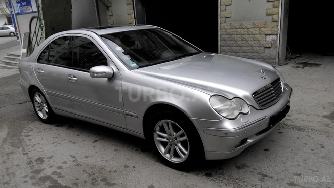 Mercedes C 200 2000, 275,000 km - 2.0 l - Bakı