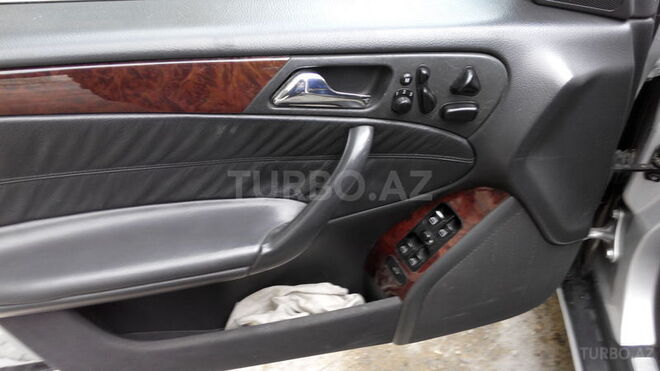 Mercedes C 200 2000, 275,000 km - 2.0 l - Bakı