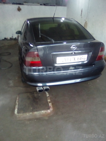 Opel Vectra 1996, 300,000 km - 1.8 l - Ağstafa