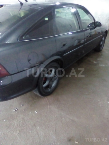 Opel Vectra 1996, 300,000 km - 1.8 l - Ağstafa