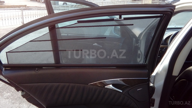 Mercedes E 240 2002, 220,000 km - 2.4 l - Bakı
