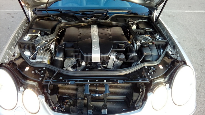 Mercedes E 240 2002, 220,000 km - 2.4 l - Bakı