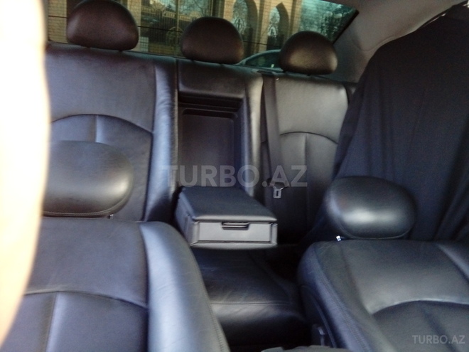 Mercedes E 240 2002, 220,000 km - 2.4 l - Bakı