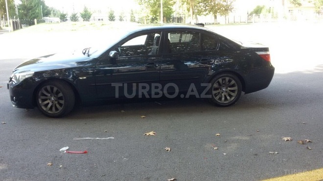 BMW 530 2006, 260,000 km - 0.3 l - Bakı