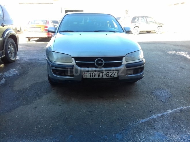 Opel Omega 1995, 200,000 km - 2.0 l - Bakı