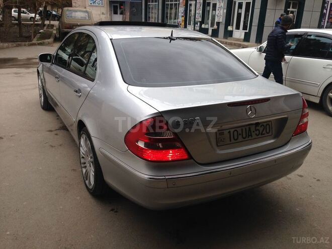 Mercedes E 320 2002, 260,000 km - 3.2 l - Bakı