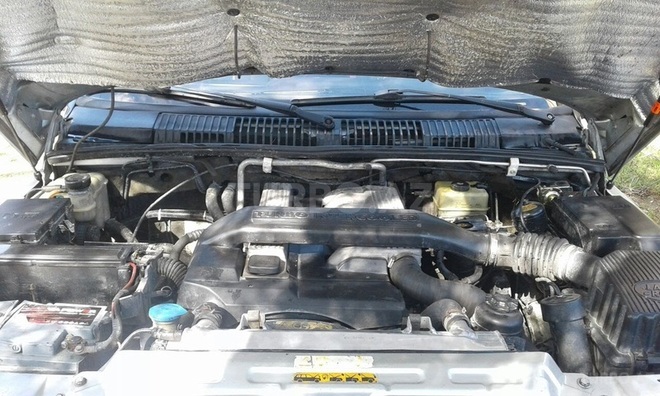 Land Rover Range Rover 1995, 250,000 km - 2.5 l - Bakı