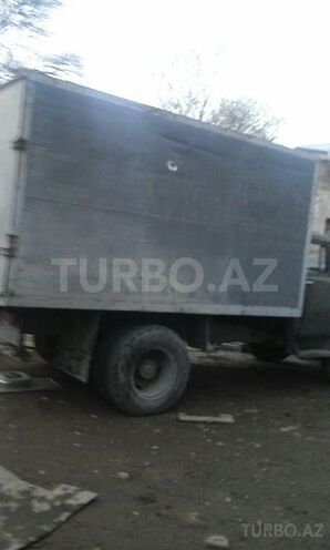 ZIL 133 1979, 8 km - 0.4 l - Bakı