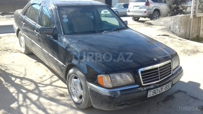 Mercedes C 220 1995, 220,000 km - 2.2 l - Bakı