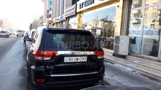 Jeep Grand Cherokee 2011, 102,000 km - 3.6 l - Bakı