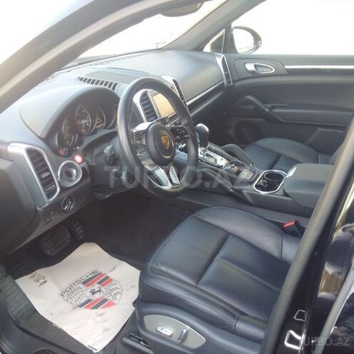 Porsche Cayenne 2015, 28,000 km - 3.6 l - Bakı