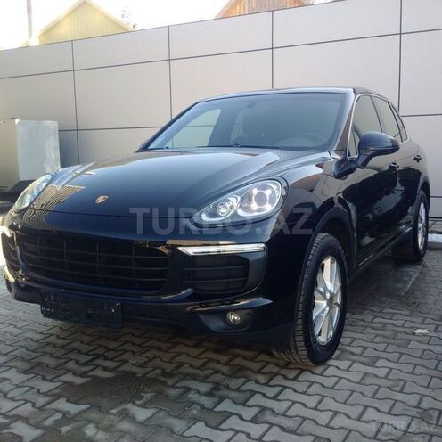Porsche Cayenne 2015, 28,000 km - 3.6 l - Bakı