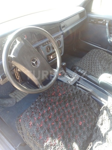 Mercedes 190 1990, 189,632 km - 2.0 l - Sabirabad