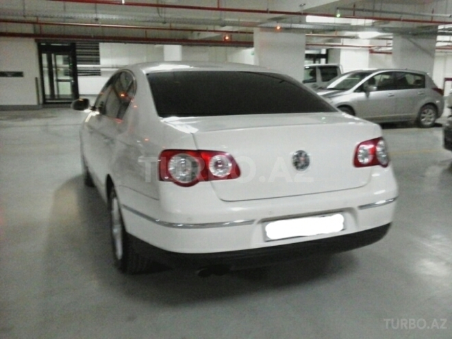 Volkswagen Passat 2010, 105,000 km - 1.8 l - Bakı