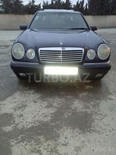 Mercedes E 230 1996, 252,000 km - 2.3 l - Bakı
