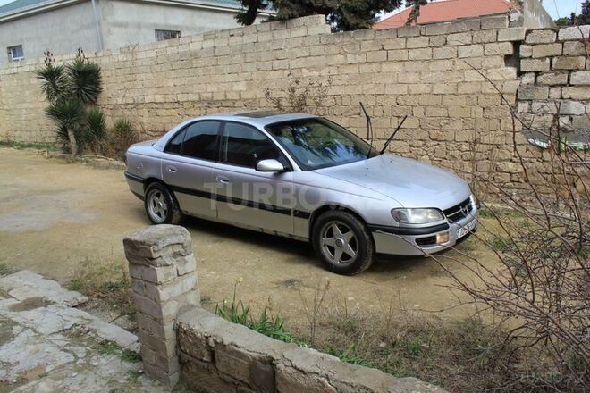 Opel Omega 1997, 180,000 km - 0.2 л - Bakı
