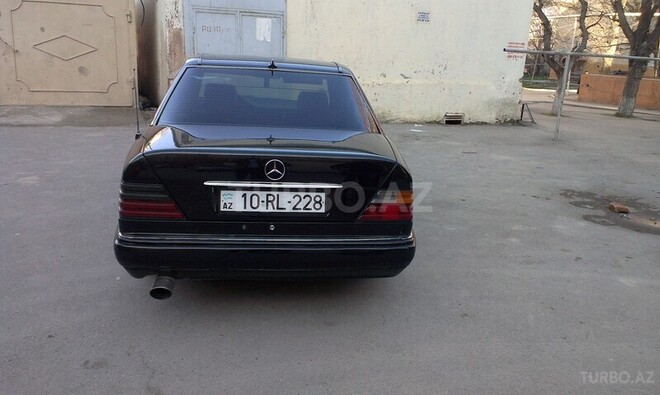 Mercedes E 220 1994, 450,000 km - 2.2 l - Bakı