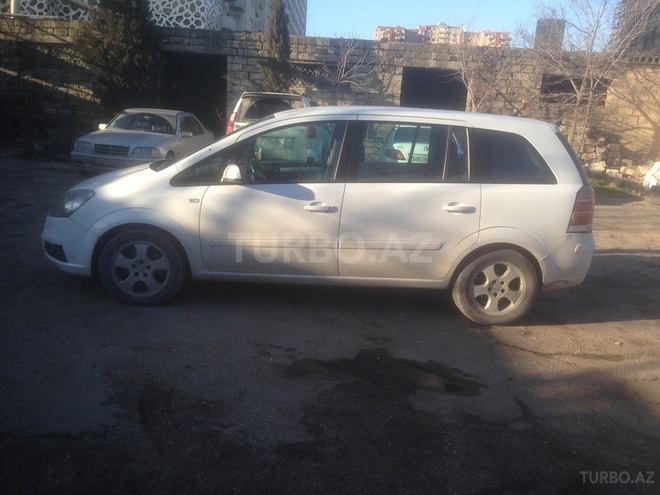 Opel Zafira 2008, 233,000 km - 0.2 l - Bakı