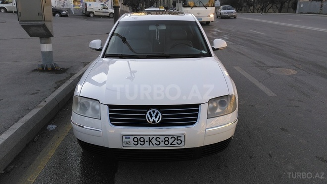Volkswagen Passat 2004, 122,000 km - 1.8 l - Bakı