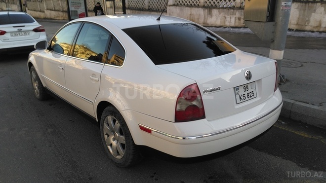 Volkswagen Passat 2004, 122,000 km - 1.8 l - Bakı