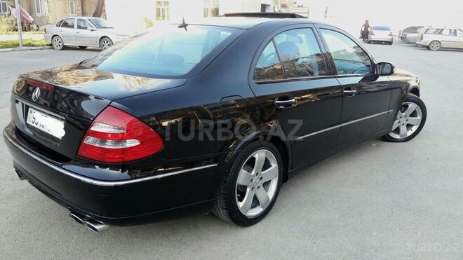 Mercedes E 240 2003, 170,000 km - 2.6 l - Bakı