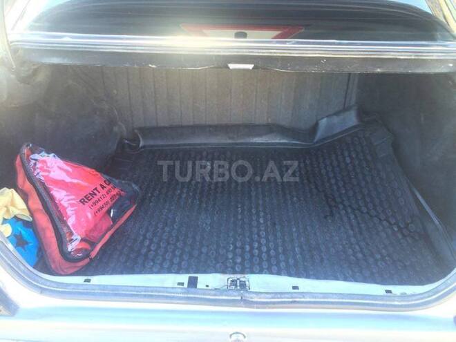 Mercedes E 220 1994, 390,600 km - 2.2 l - Bakı