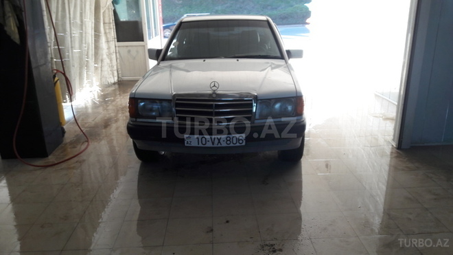 Mercedes 190 1992, 240,000 km - 2.0 l - Bakı