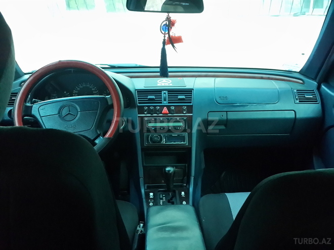 Mercedes C 240 1998, 325,000 km - 2.4 l - Bakı