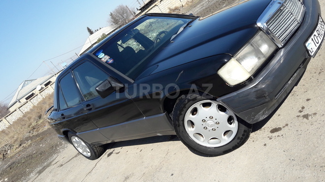 Mercedes 190 1990, 3,300,659 km - 1.8 l - Bərdə